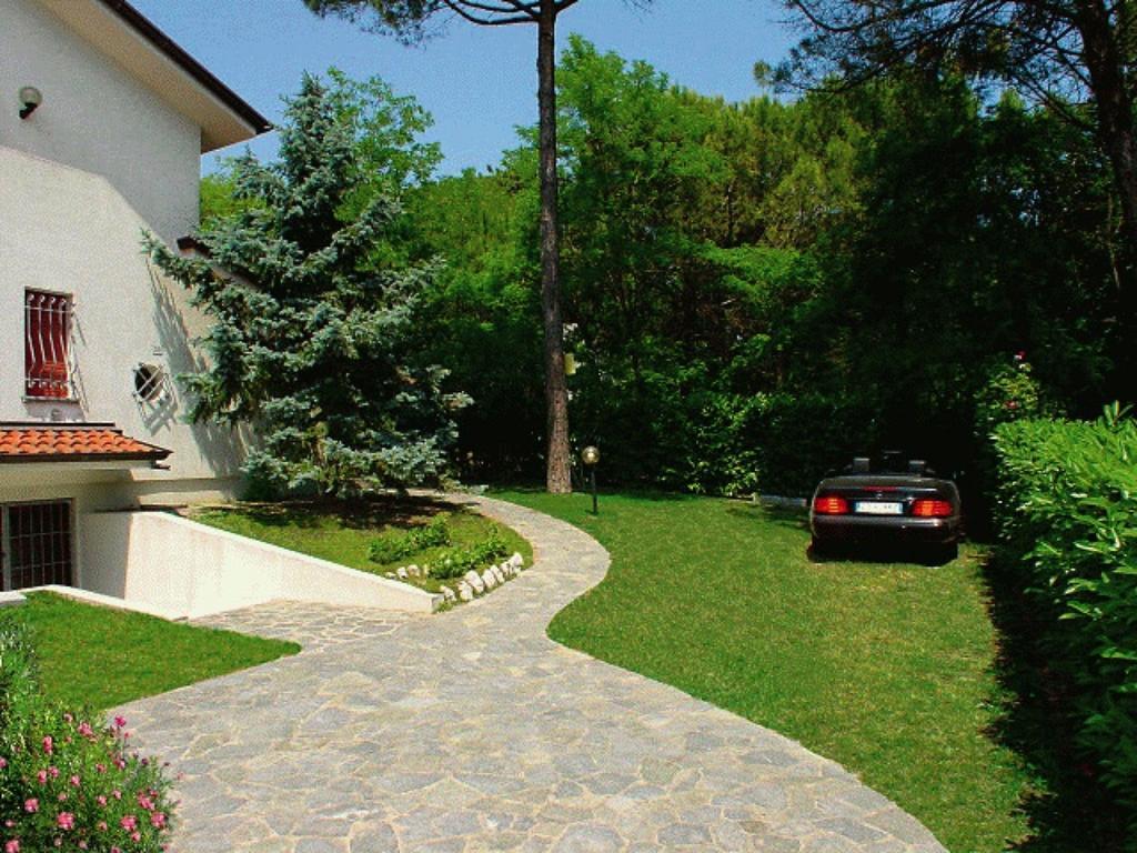 Lignano Riviera With Fireplace & Air Conditioning لينانو سابيادورو المظهر الخارجي الصورة