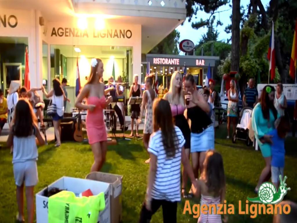 Lignano Riviera With Fireplace & Air Conditioning لينانو سابيادورو المظهر الخارجي الصورة